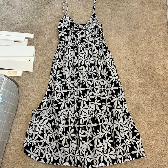 J. Crew Dresses & Skirts - NWT J. Crew Midi Dress